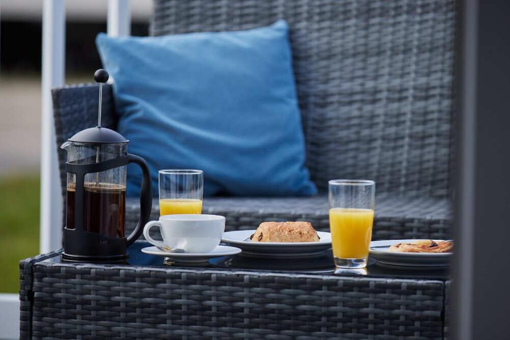Nirvana Coastal Retreat Holiday Home Cayton Eksteriør bilde