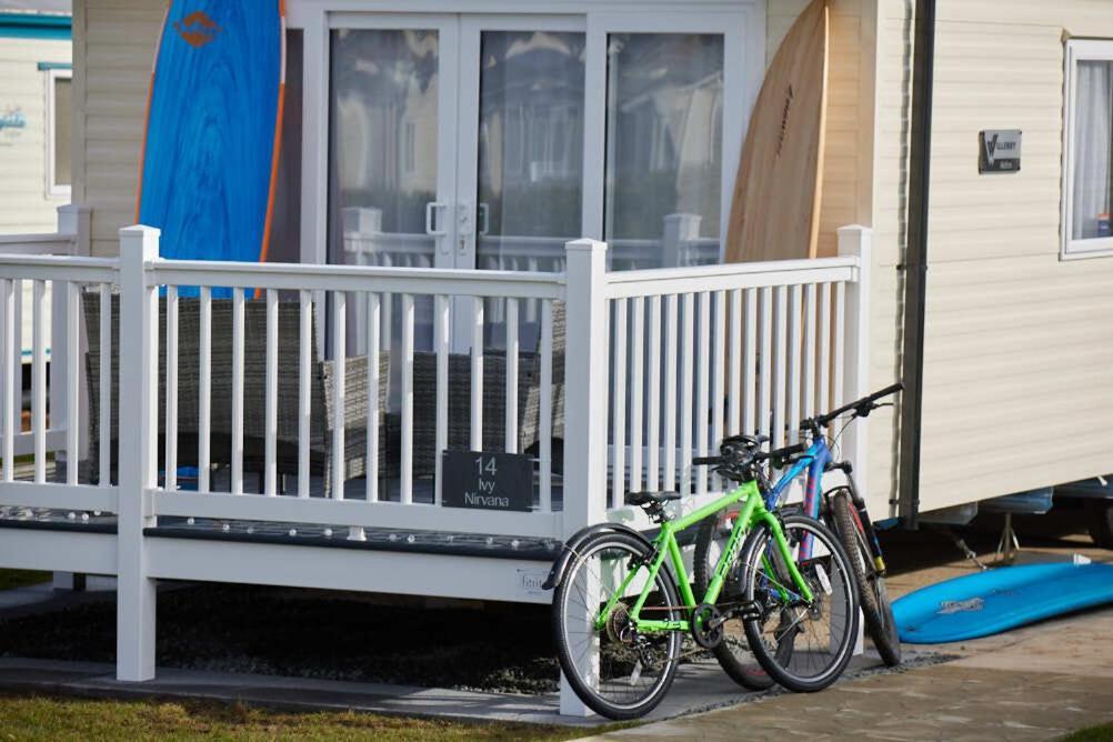 Nirvana Coastal Retreat Holiday Home Cayton Eksteriør bilde
